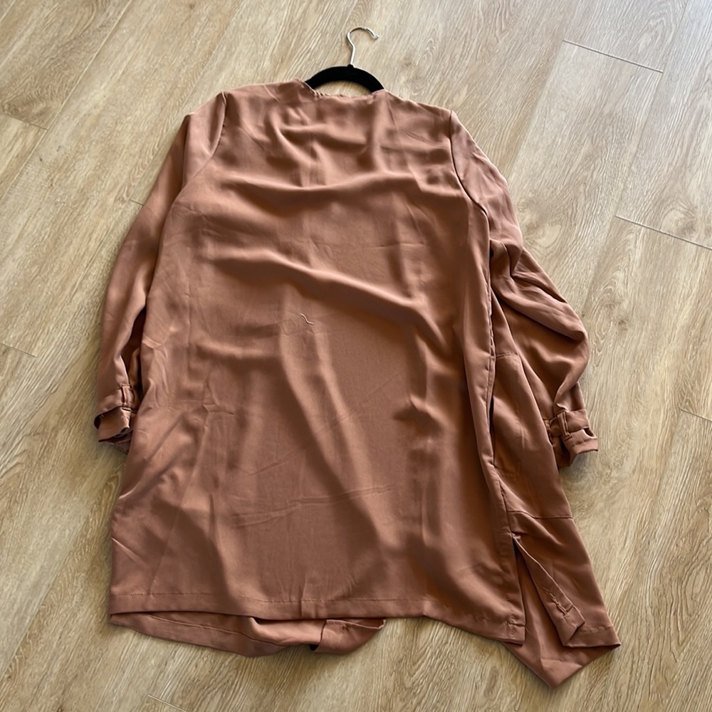 Perfect Neutral Shell-style Trench - Picture 2 of 5